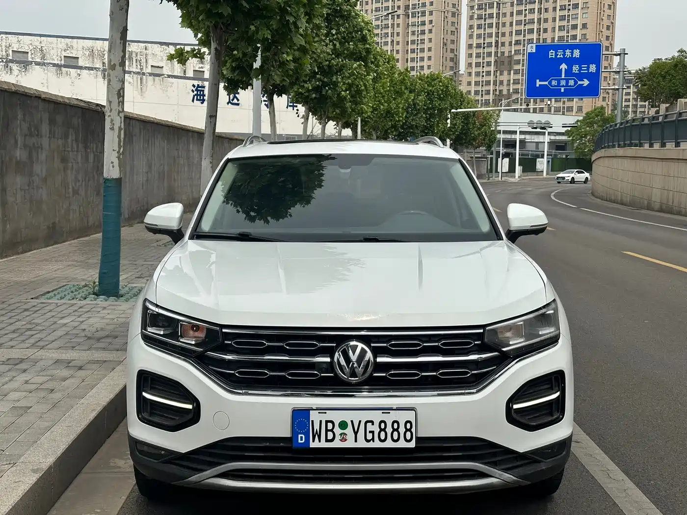 Volkswagen Tayron 2021 280TSI 2WD Luxury Smart Connect фото 2