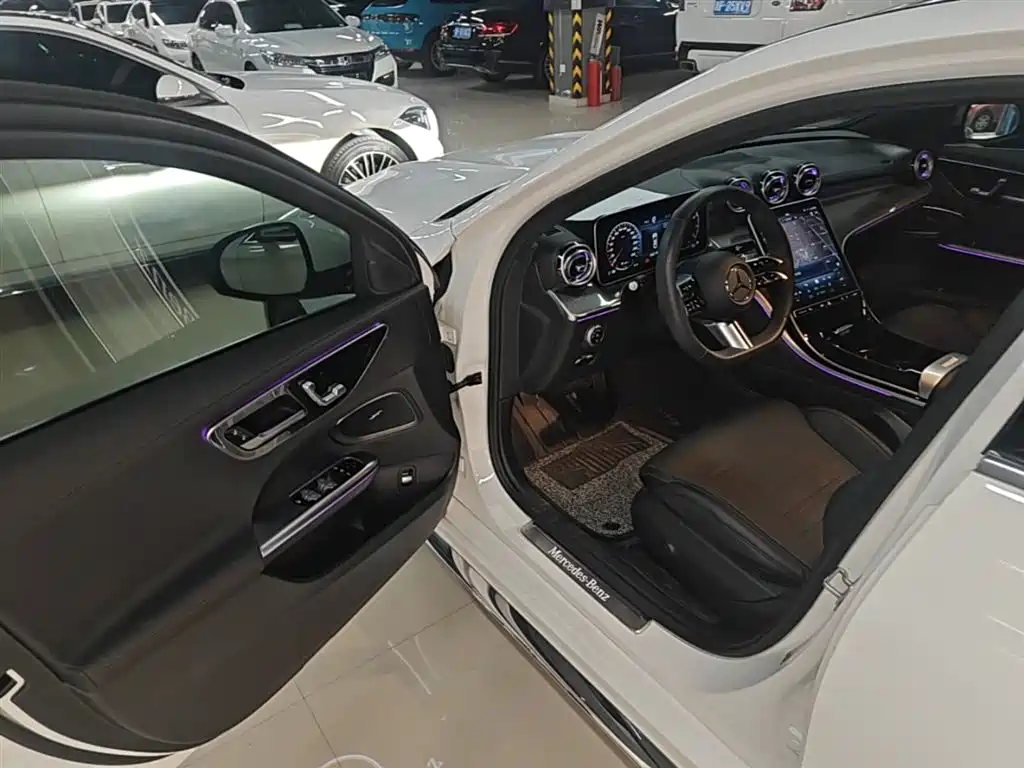 Mercedes-Benz C-Class 2024 Facelift C 260 L Sport фото 16