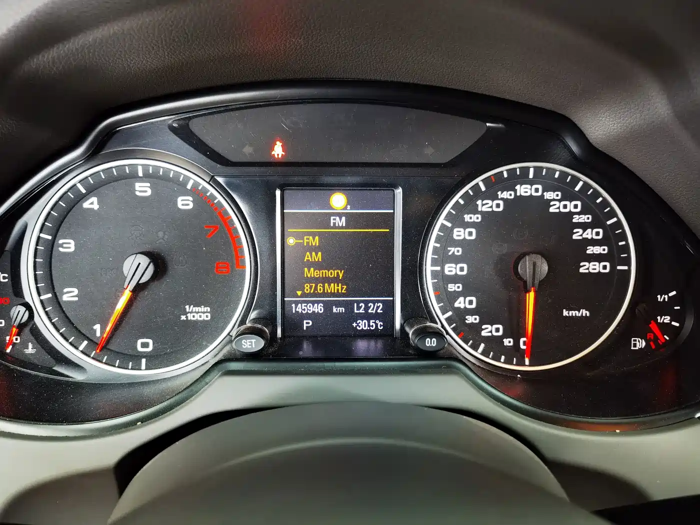 Audi Q5 2011 2012 2.0TFSI Comfort