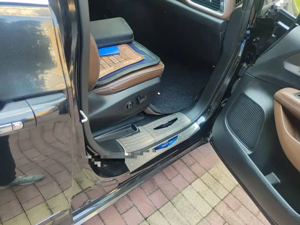 Фото 19 - Chrysler Pacifica