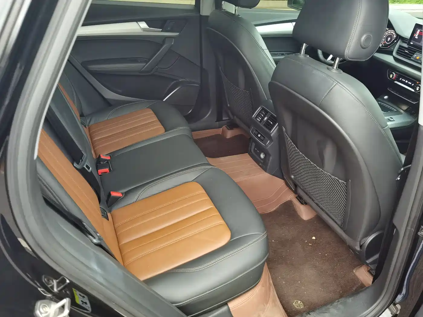 Audi Q5L 2020 Facelift 40 TFSI Honor Fashion фото 5