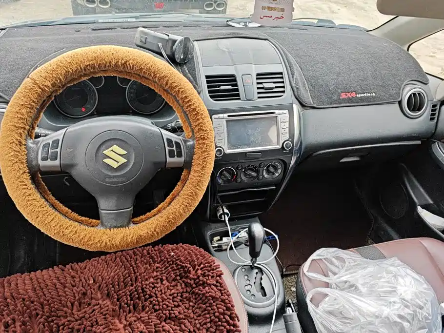 صورة 12 - Suzuki SX4
