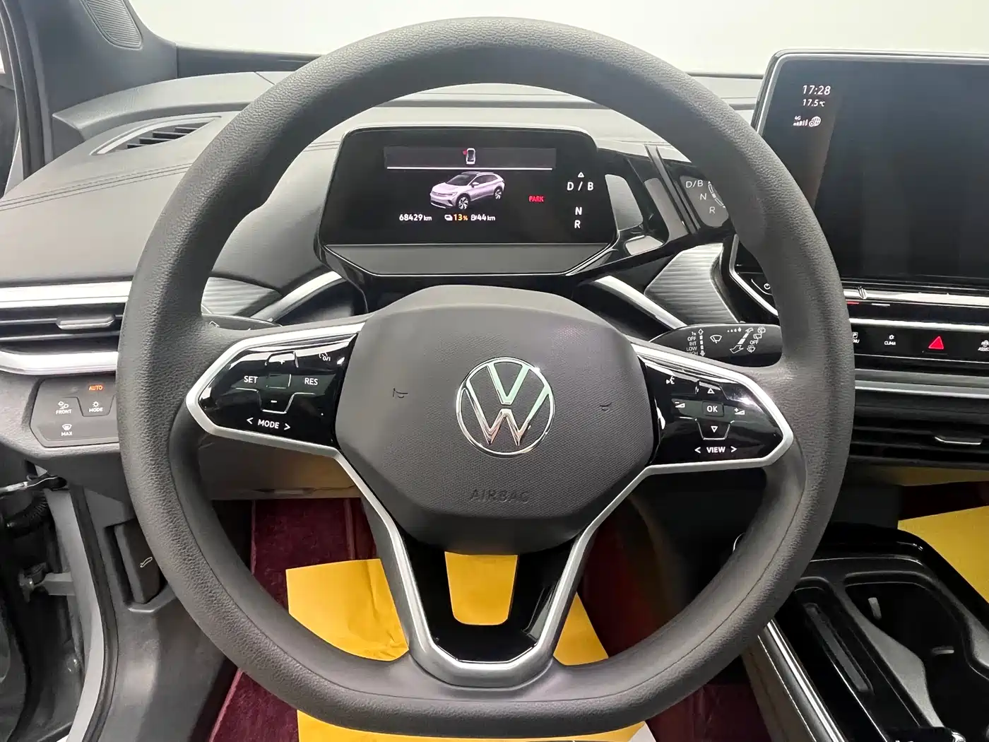 VOLKSWAGEN ID.4 CROZZ