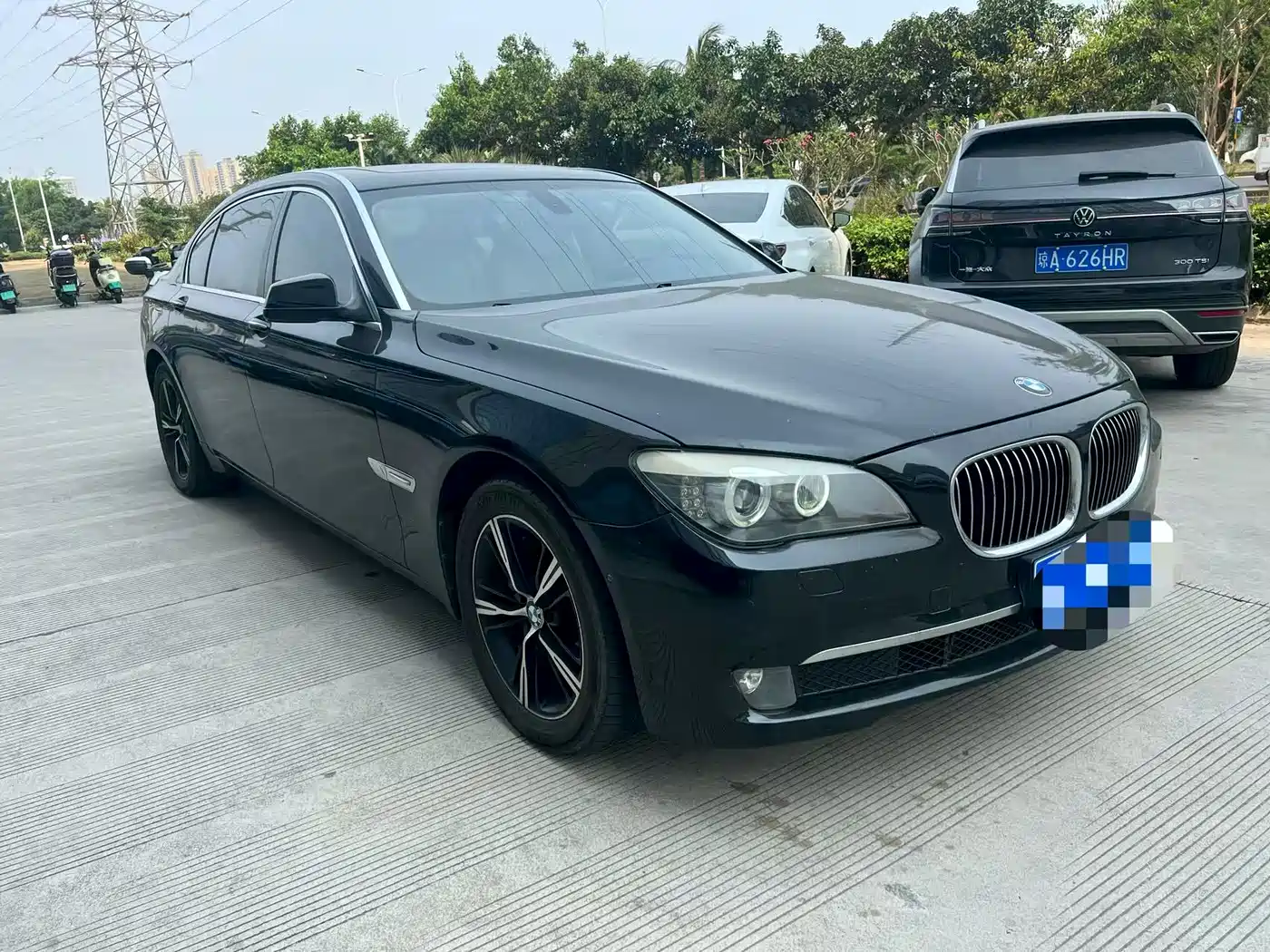 BMW 7 Series 2013 Model 730Li Luxury фото 2