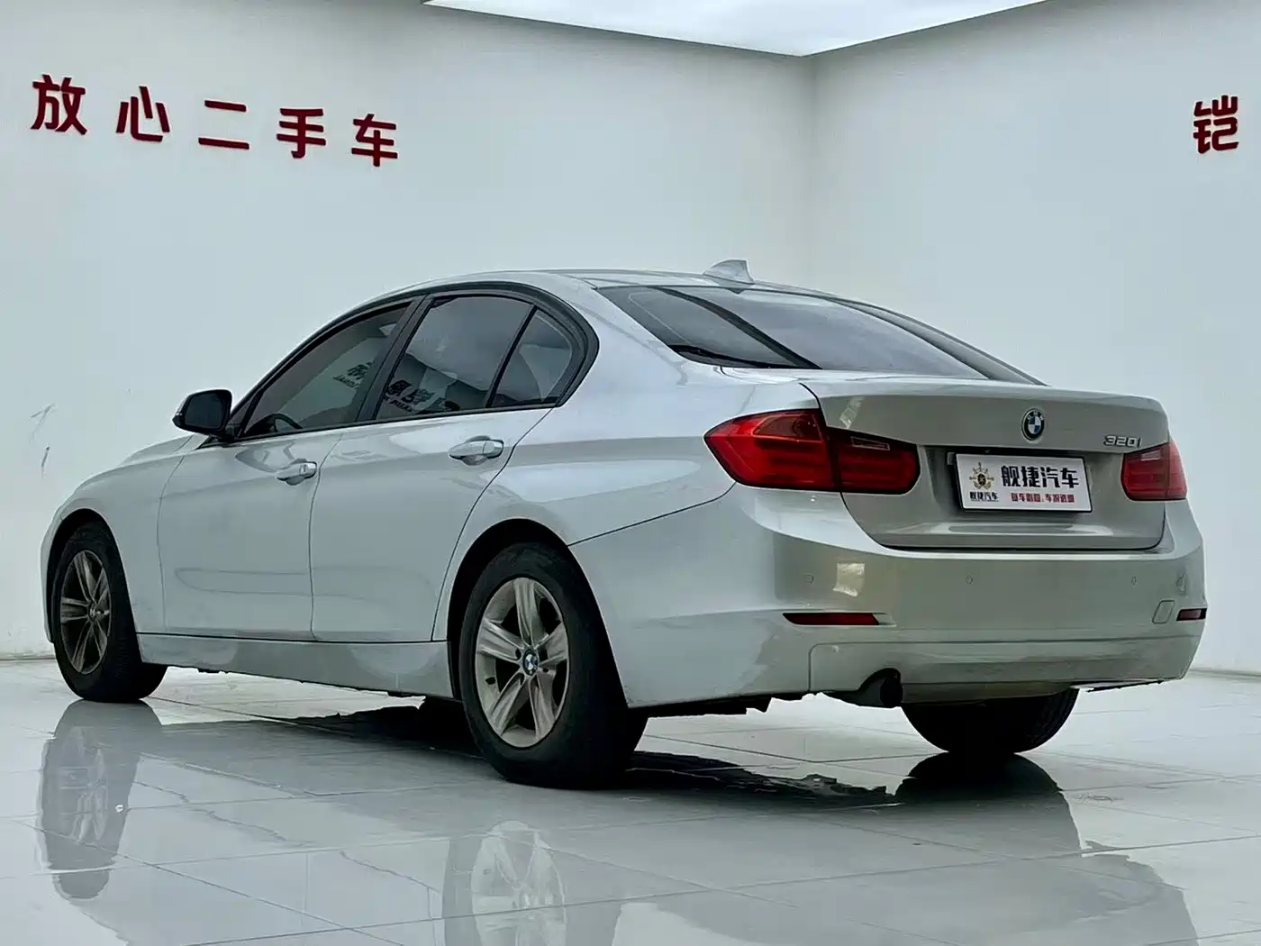 BMW 3 Series (Import) 2012 2013 320i Fashion Model