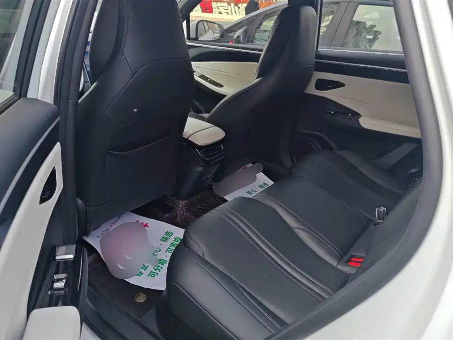 GEELY GALAXY GALAXY L7