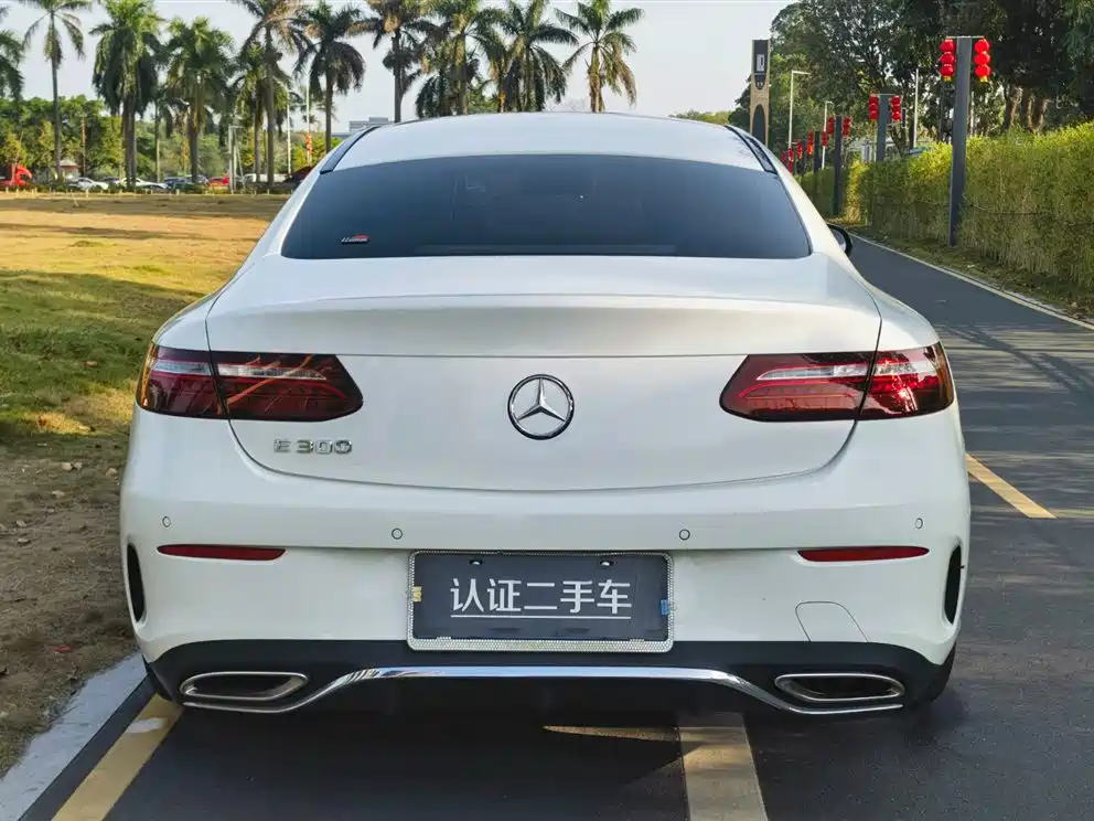 Mercedes-Benz E-Class (Import) 2021 E 300 Coupe фото 6