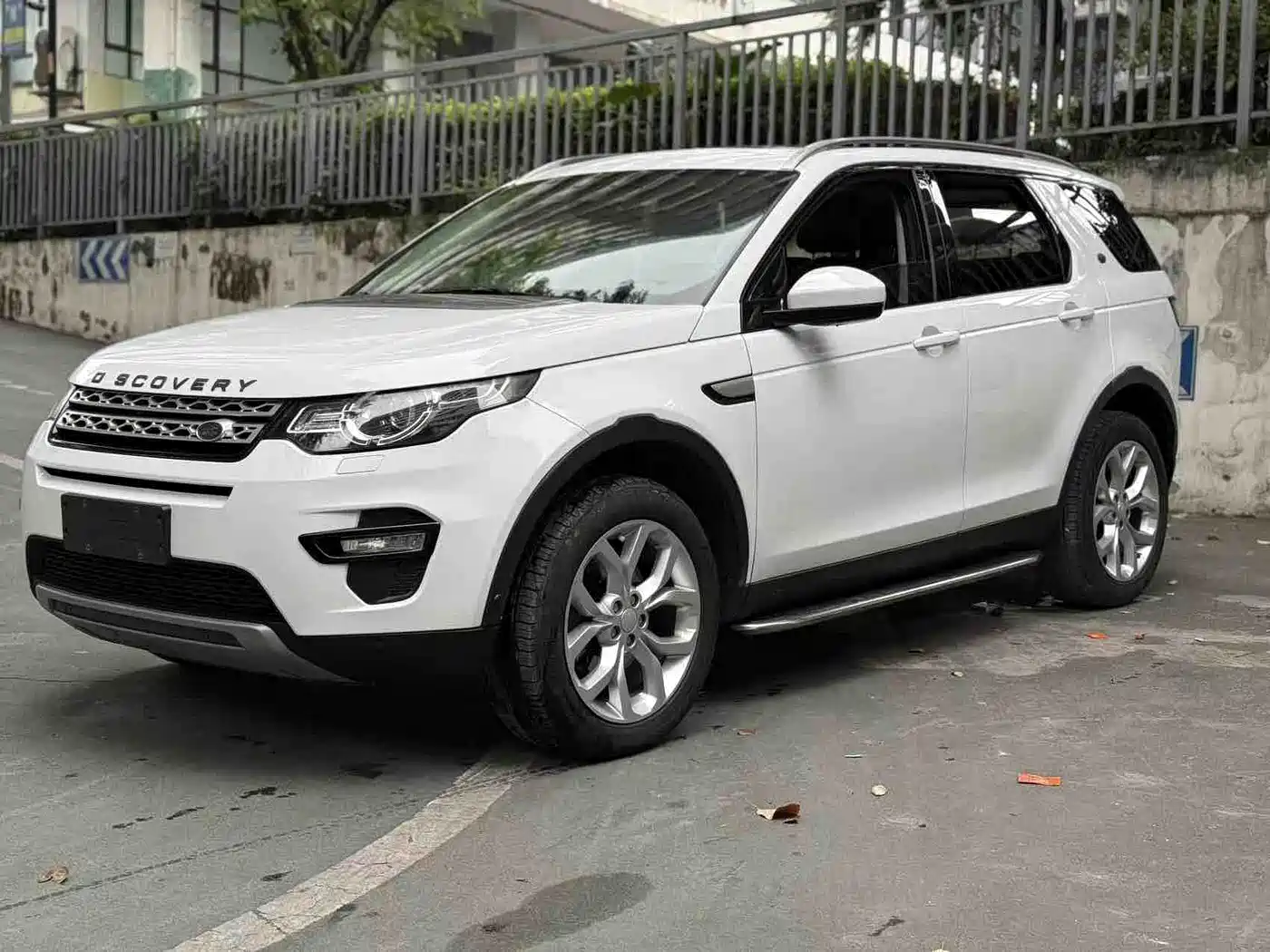Land Rover Discovery Sport 2018 240PS HSE Edition