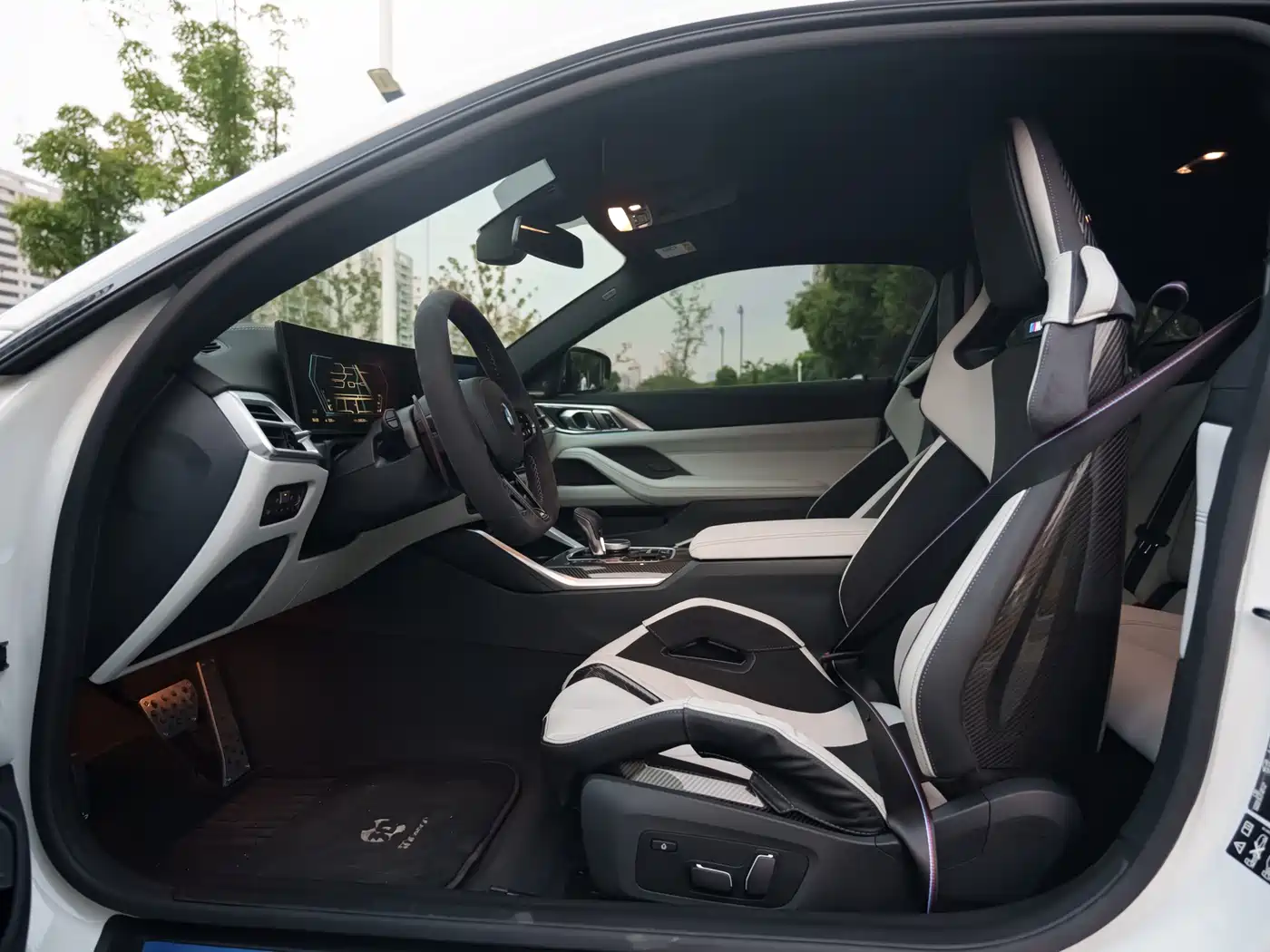 BMW M4 2025 2024 BMW M4 Coupe M xDrive Competition