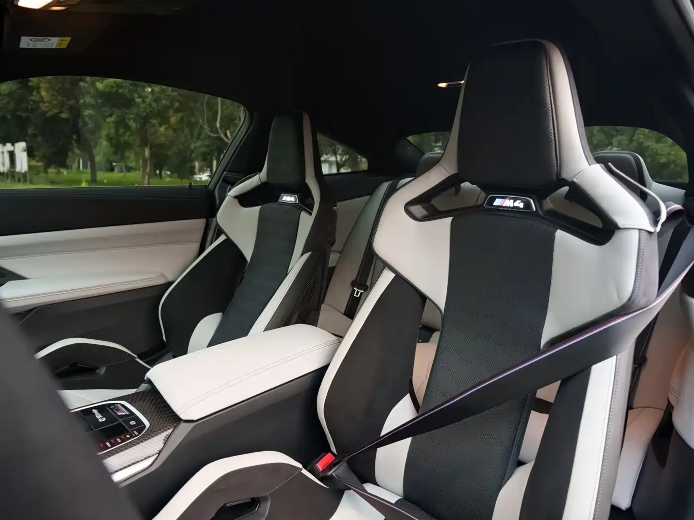 BMW M4 2025 2024 BMW M4 Coupe M xDrive Competition