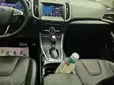 Фото 14 - Ford Edge