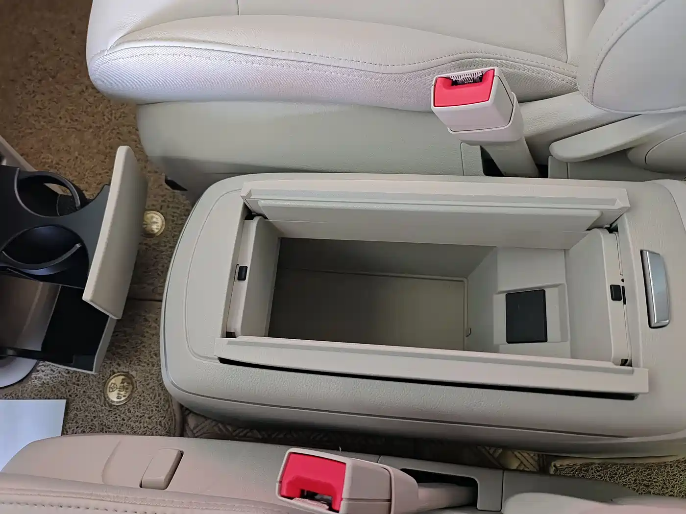 Buick GL8 2020 Model Land Business Class 652T Luxury фото 15