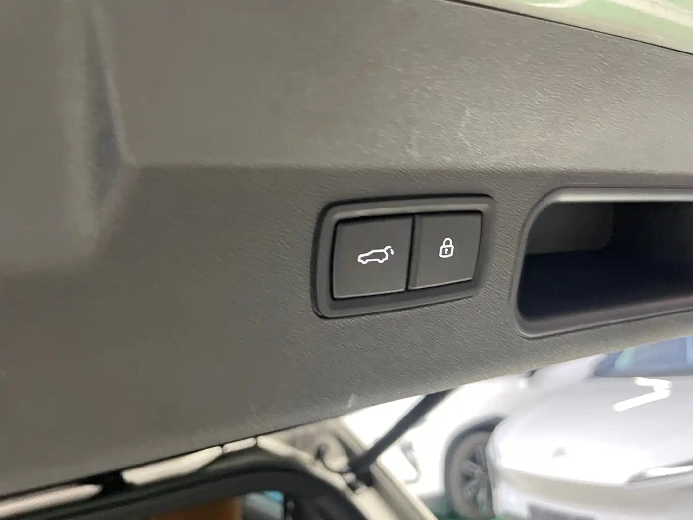 Li Auto Li ONE 2020 2020 Extended Range 6-seater