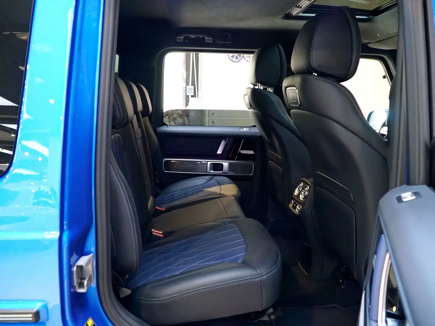 Mercedes-Benz G-Class 2022 G 500 фото 9
