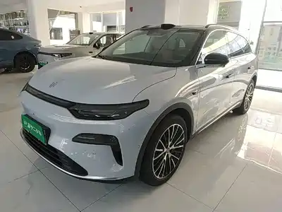 Leapmotor C11
