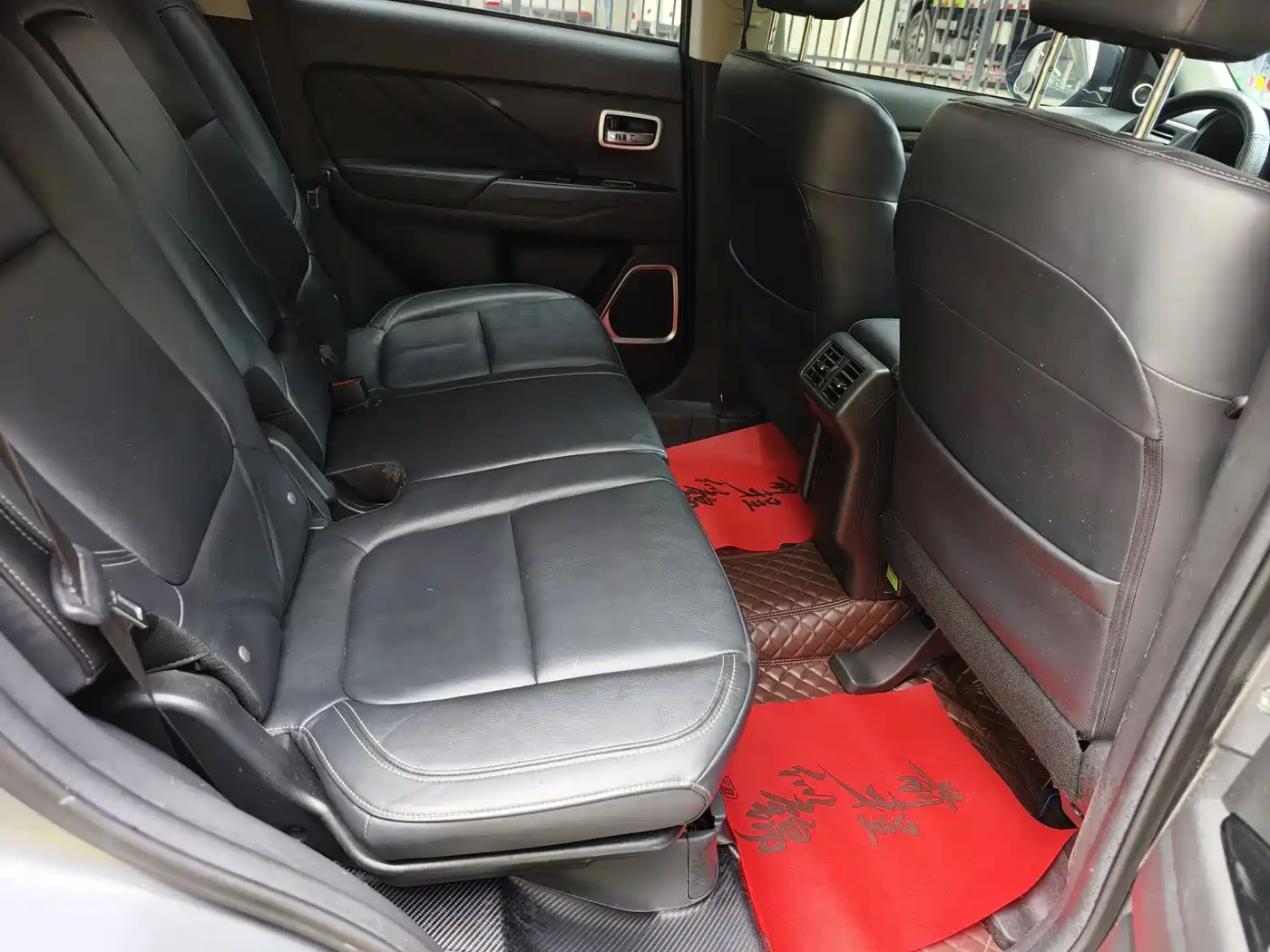 Mitsubishi Outlander 2019 2.4L 4WD Deluxe Edition 5-Seater China VI фото 14