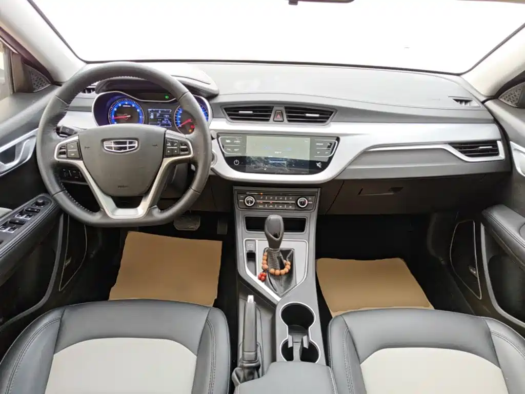 Фото 10 - Geely Vision