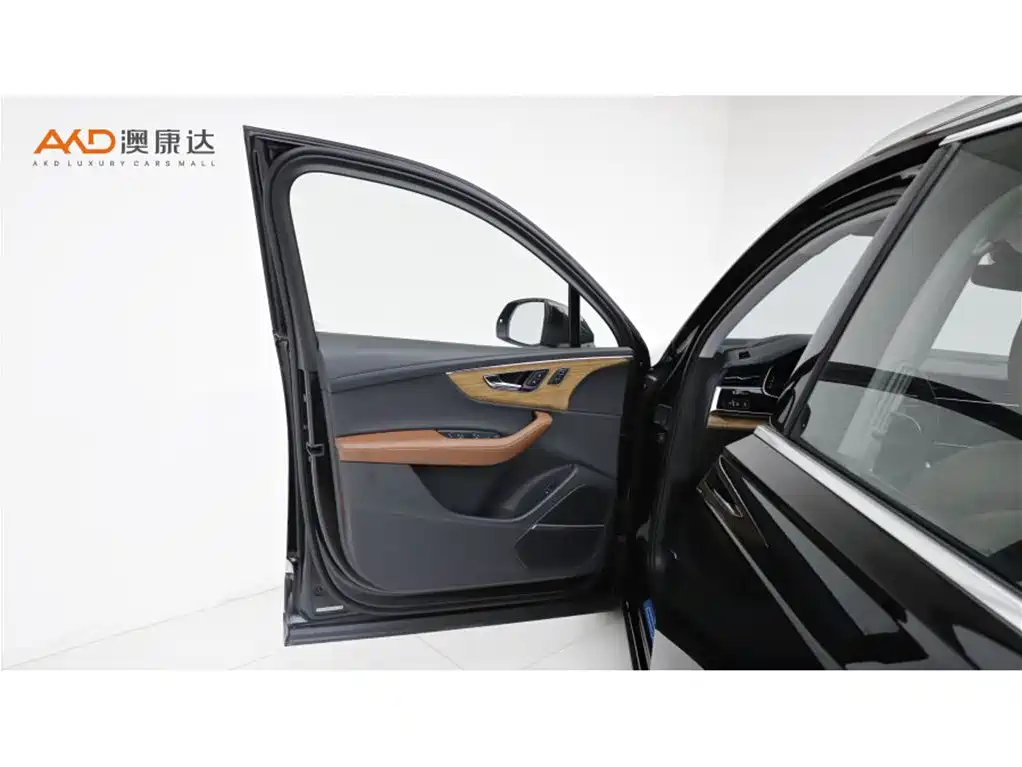 Photo 10 - Audi Q7