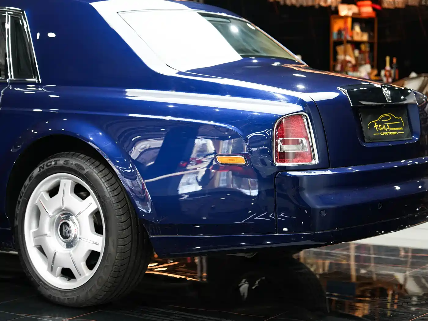 Rolls-Royce Phantom 2008 2006 6.7L Extended Wheelbase EWB