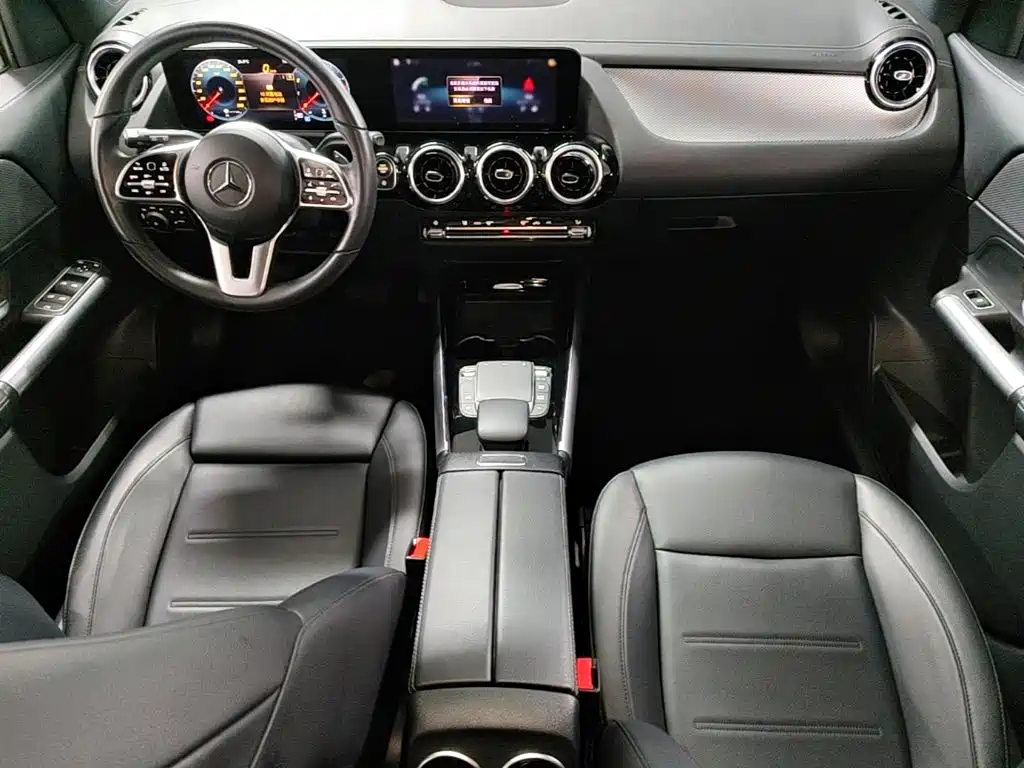 Mercedes-Benz GLA 2023 2023 GLA 200