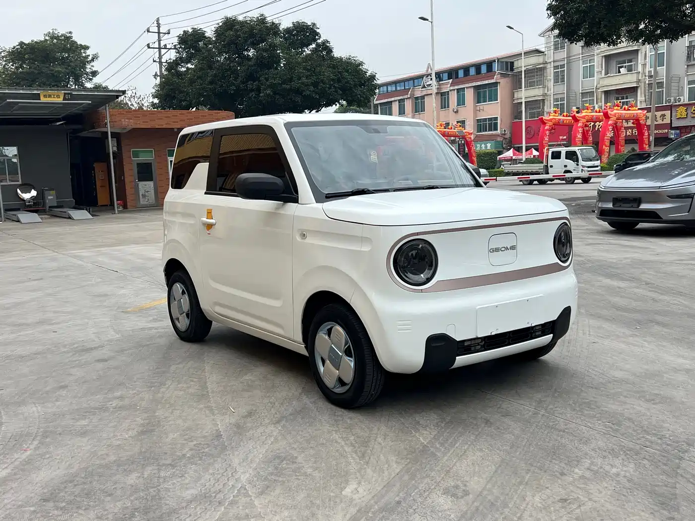 Geely Galaxy Panda 2023 Panda Mini 200km Endurance Bear фото 3