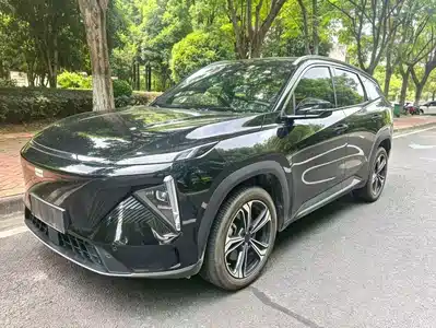 Geely Galaxy L7