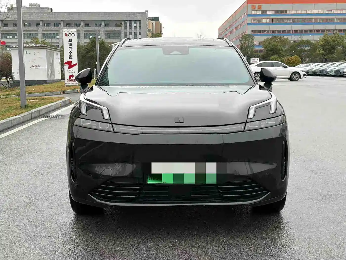 Lynk & Co 08 EM-P 2023 120km Long Range Pro фото 8