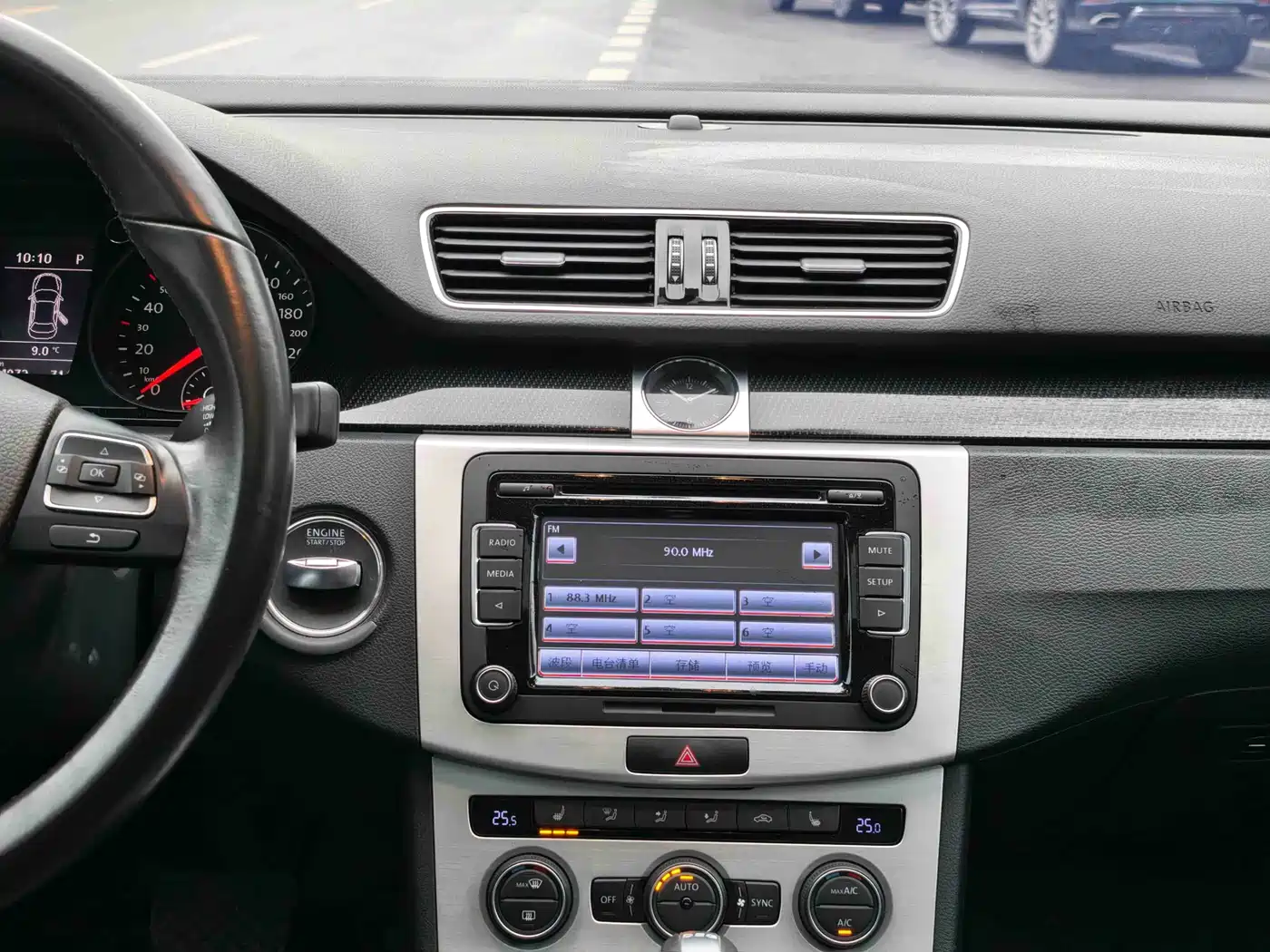 Volkswagen Magotan 2015 Facelift 1.8TSI Luxury фото 11