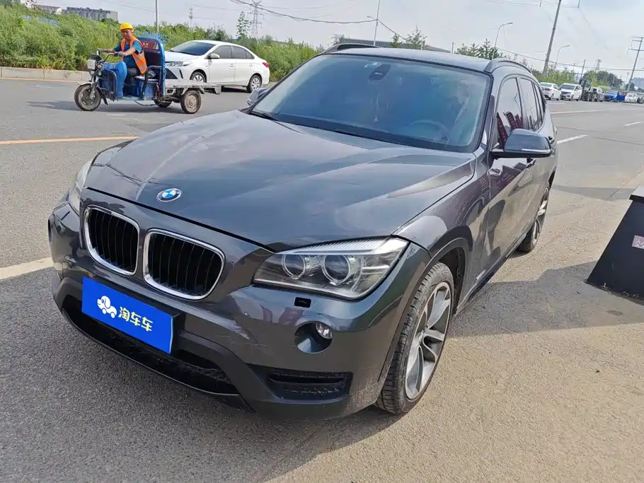 BMW X1 2013 2012 sDrive18i Fashion Model