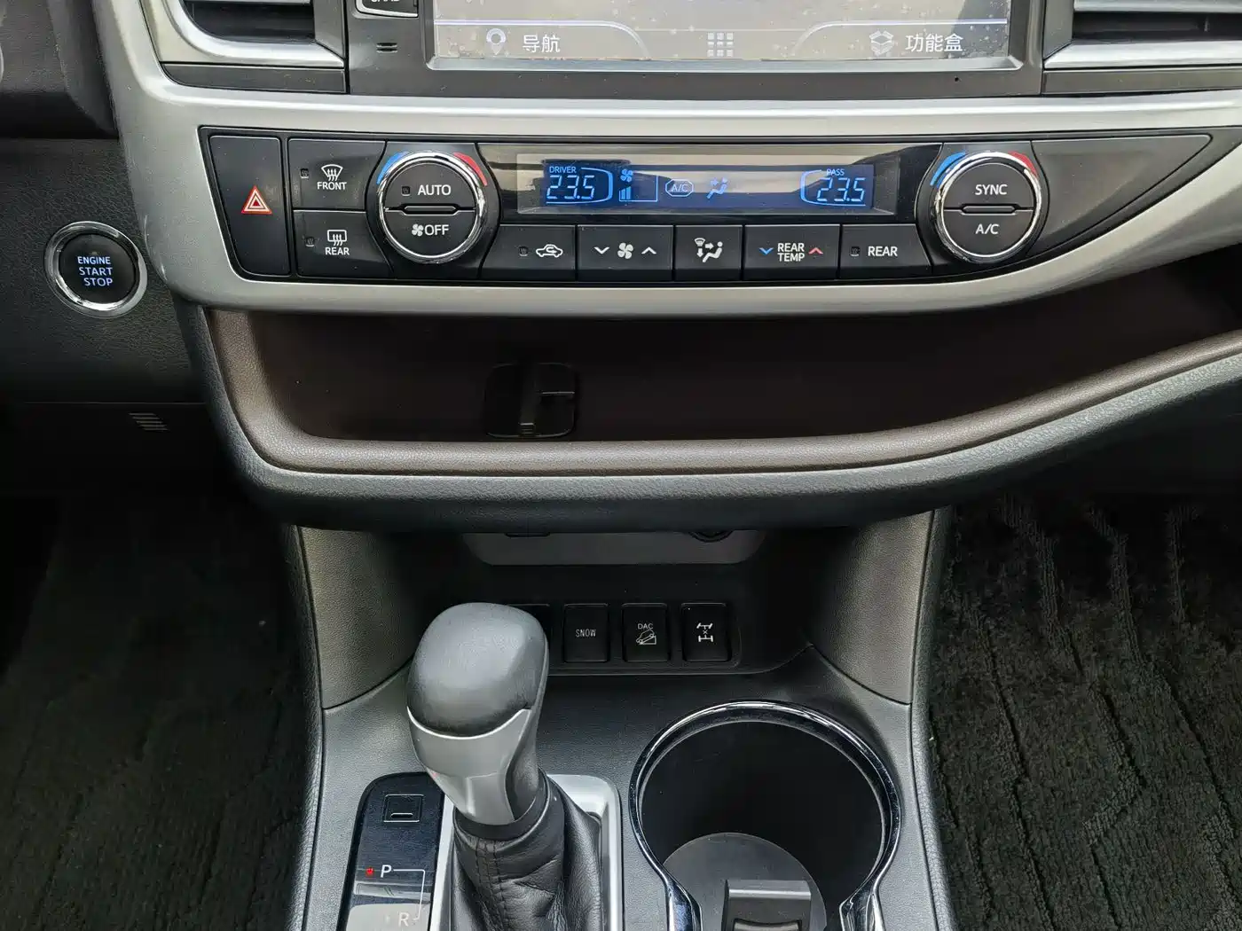 Toyota Highlander 2018 2.0T 4WD Luxury 7-seater China VI фото 10