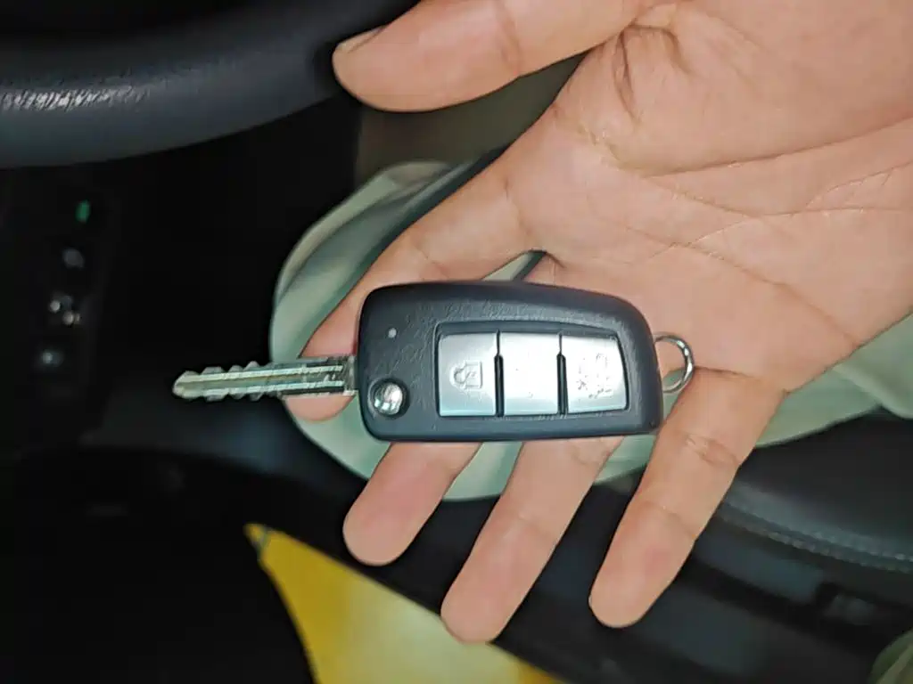 Nissan SYLPHY, миниатюра 9