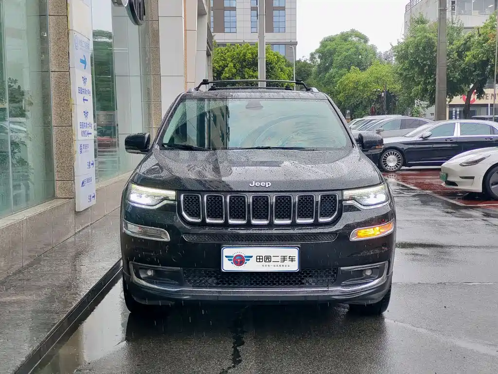 Jeep Grand Commander 2019 2018 2.0T 4WD Joy Edition (China VI)