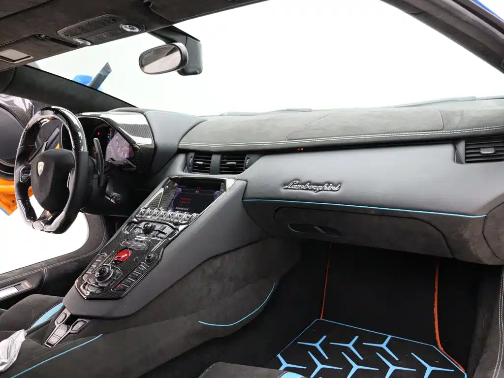 Lamborghini Aventador 2018 2017 Aventador S