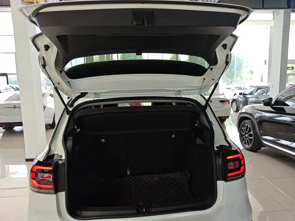Volkswagen Tanying 2025 2023 Model 200TSI DSG Joy Smart Connect Edition