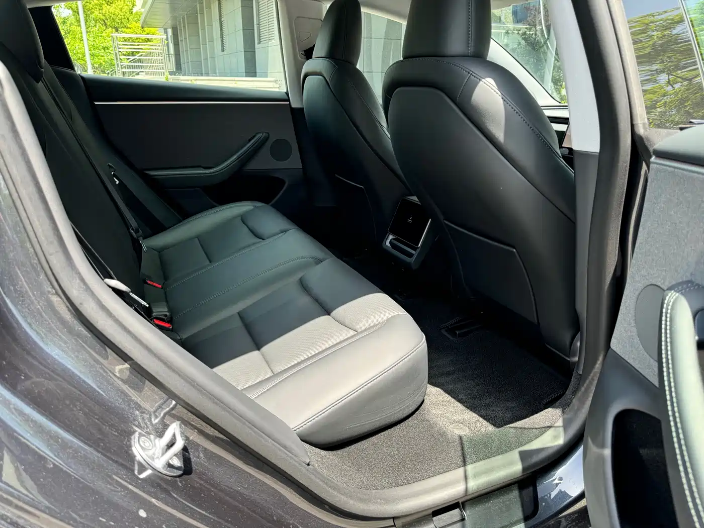 Tesla Model 3 2023 Rear-Wheel Drive фото 12