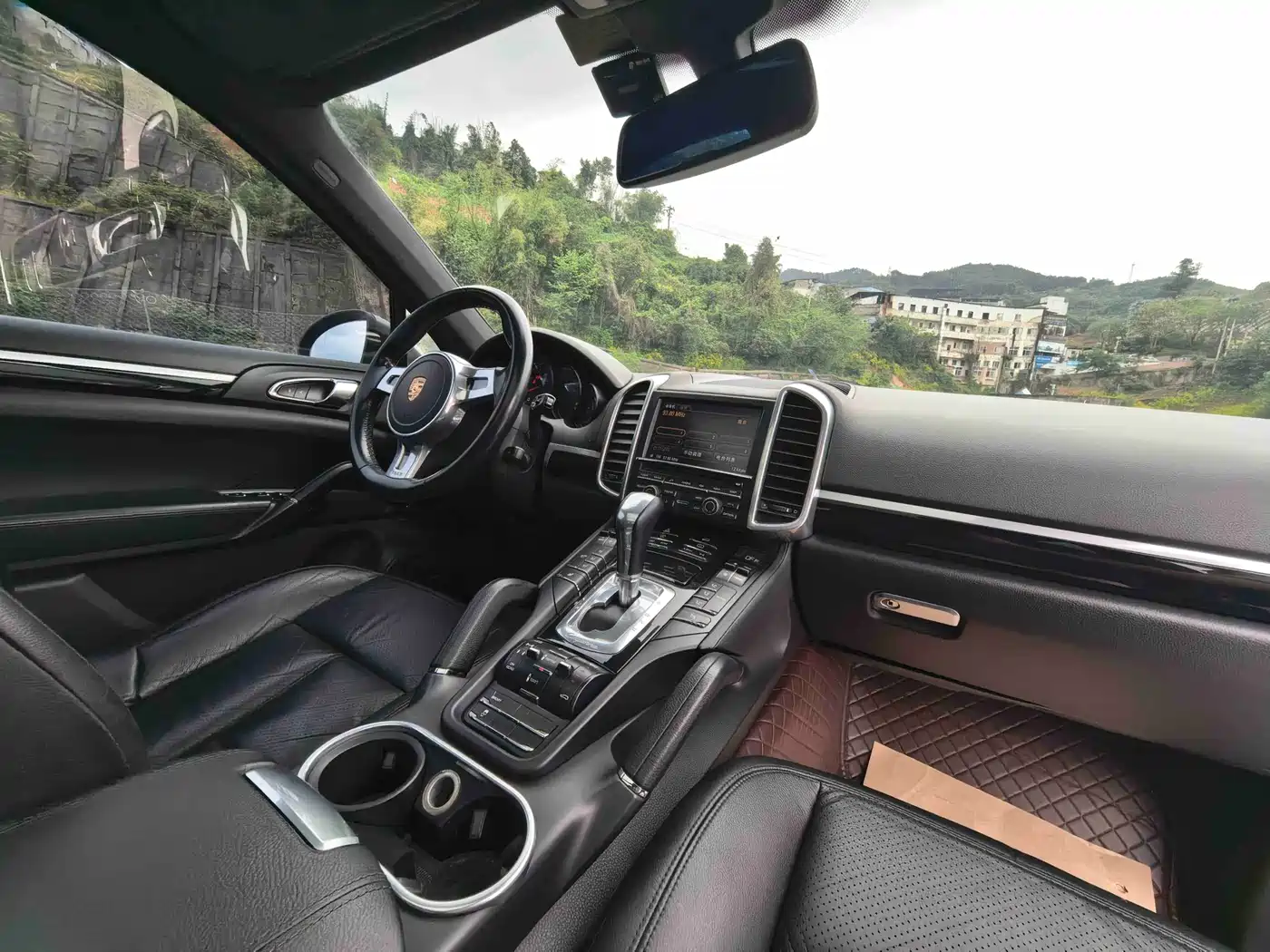 Porsche Cayenne 2011 Cayenne 3.0T фото 12