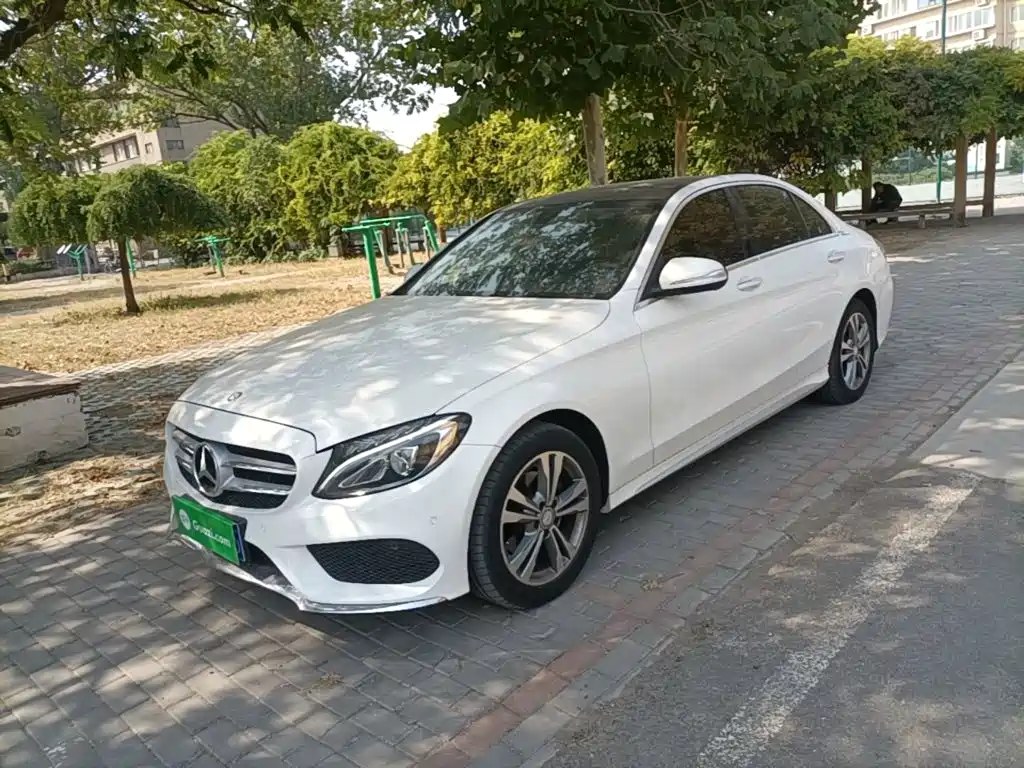 Фото 2 - Mercedes-Benz C-Class