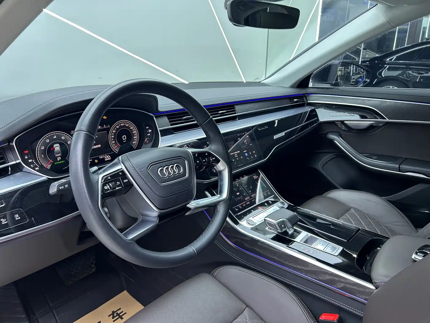 Audi A8 2024 Model A8L 50 TFSI quattro Premium Selection фото 8