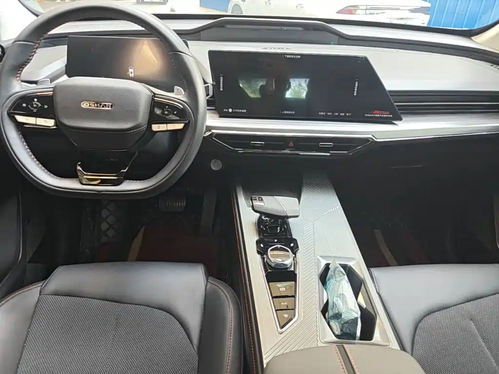 Changan Oshan Z6 2023 2023 Blue Whale 1.5T DCT Smart Premium