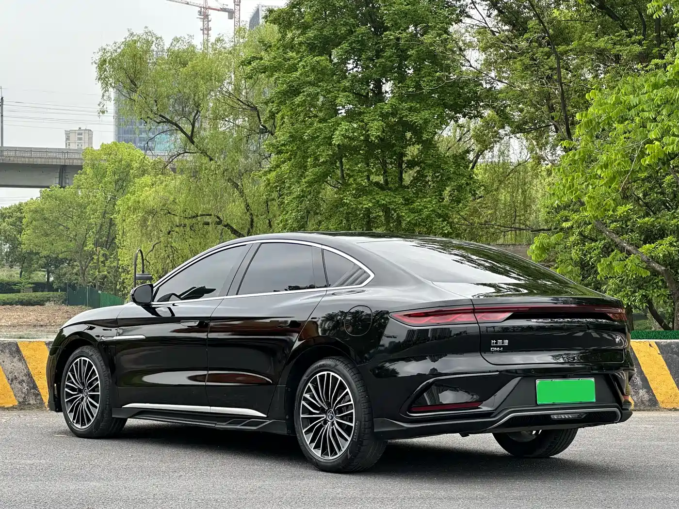 BYD HAN