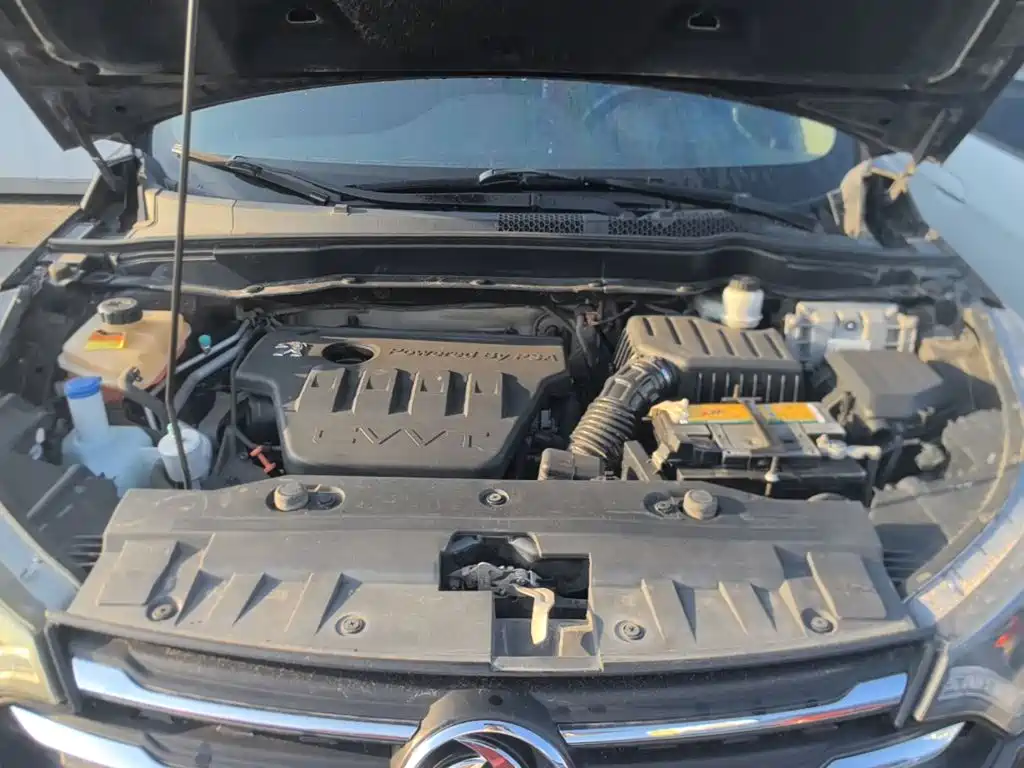 Dongfeng Aeolus Dongfeng Fengshen AX7 2015 2015 2.0L Manual Zhiyi Edition