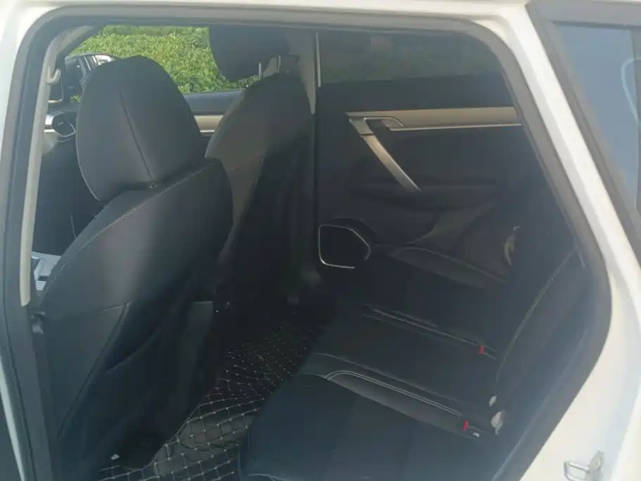 Geely Coolray 2025 2025 1.5L CVT Super Edition