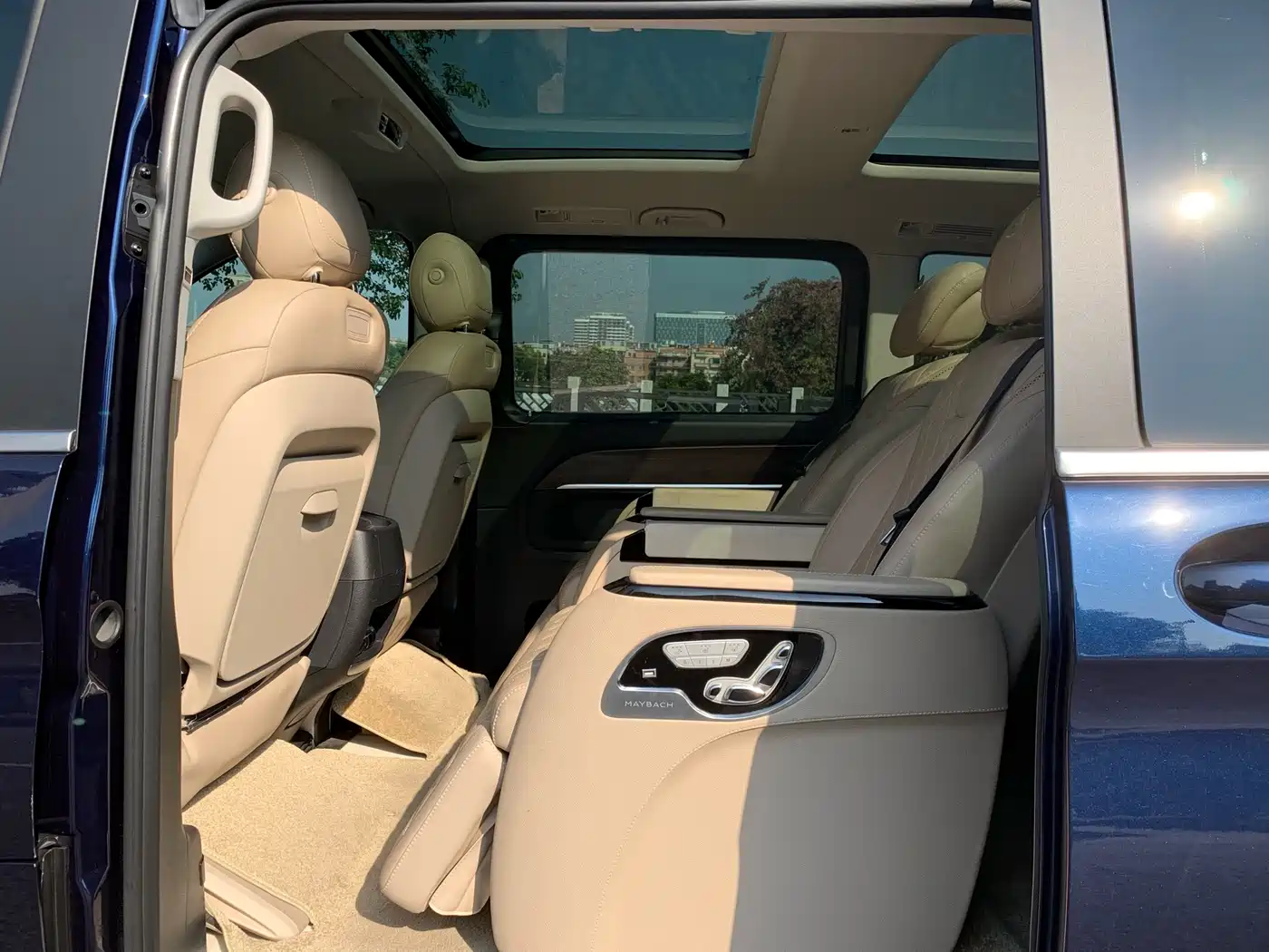 Mercedes-Benz V-Class 2022 V 260 Prestige Edition фото 15