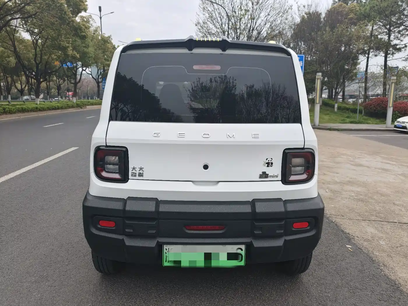 GEELY GALAXY PANDA