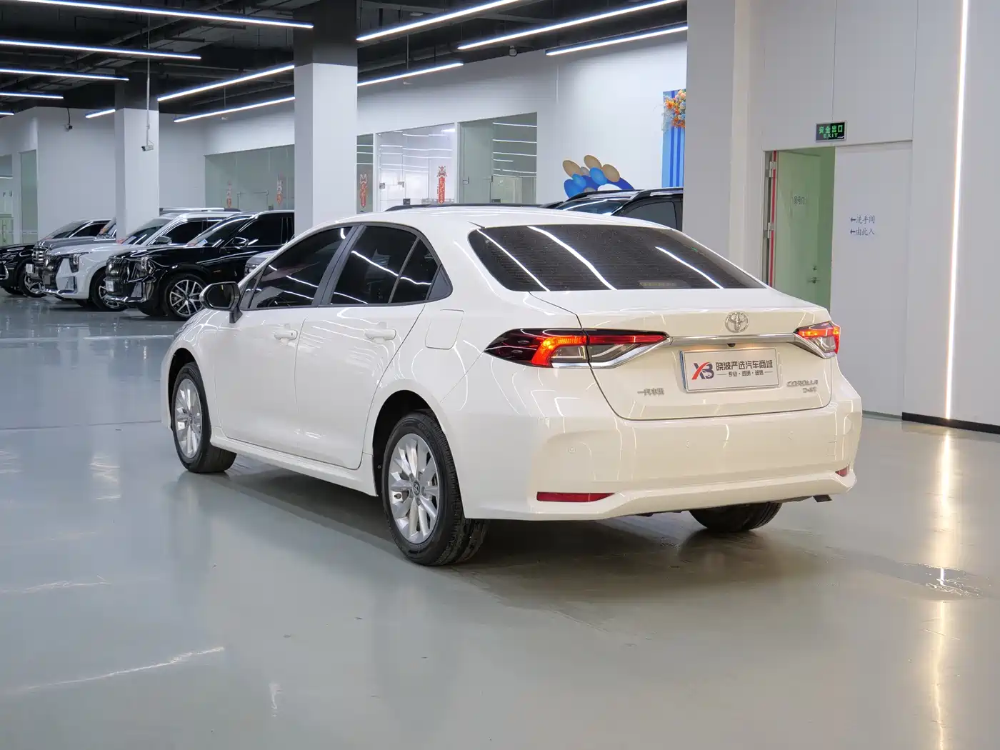 Toyota Corolla 2021 1.2T S-CVT Elite PLUS Edition фото 4