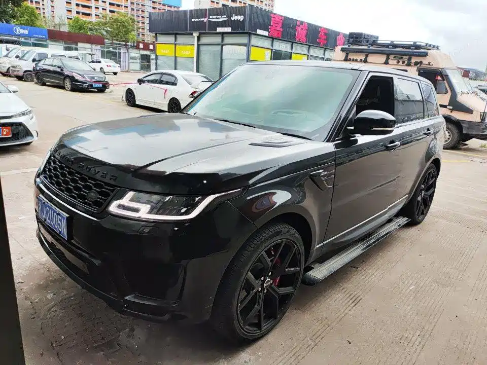 Photo 1 - Land Rover Range Rover Sport