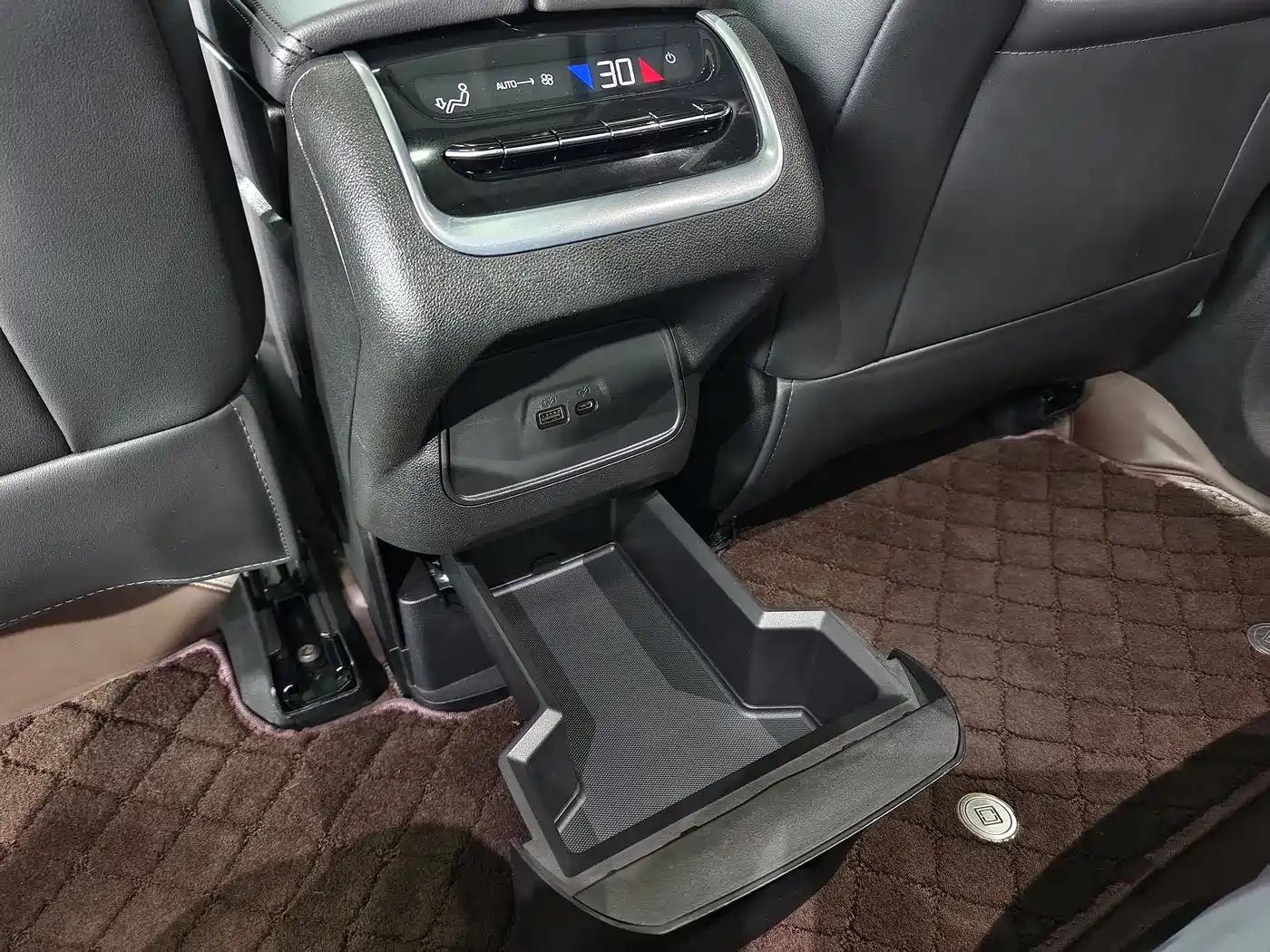 Buick Enclave 2022 652T 4WD Premium 7-Seater фото 23