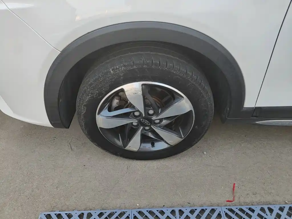 JAC Motors Refine S3 2017 2017 1.6L CVT Luxury Smart