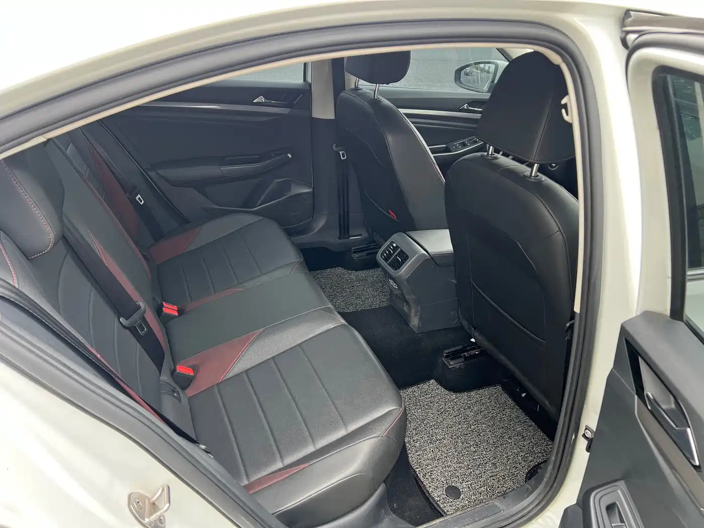 Фото 14 - Volkswagen Bora