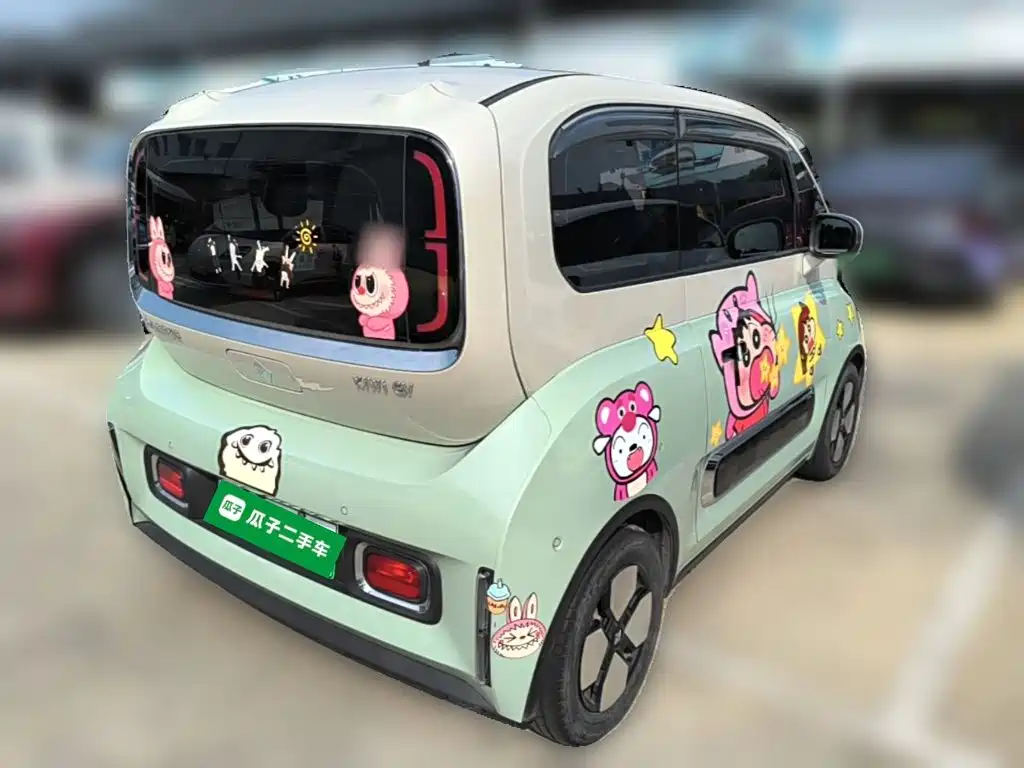 Baojun KiWi EV 2023 2022 Artist Lite Edition LFP